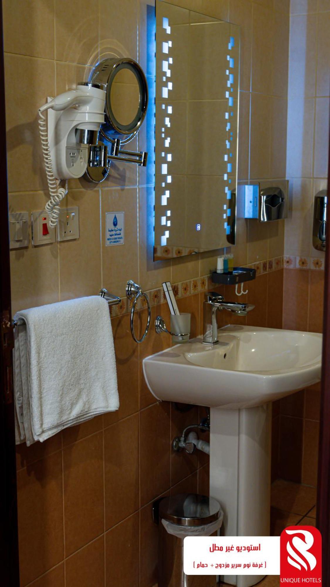 Al Andalus Tolen Hotel 吉达 外观 照片
